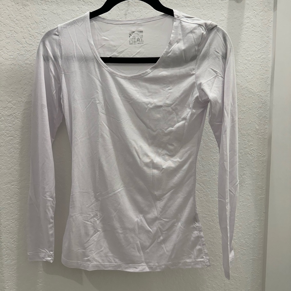 32 Degrees Women's Classic White Long Sleeve Tee